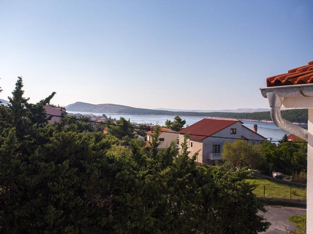 Guest House Mazuth Banjol Екстер'єр фото